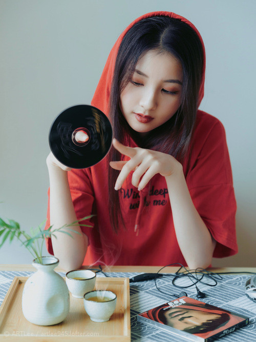 爱游戏平台-体育新闻中心推动体育新媒体多渠道融合内容战略，体育类新媒体